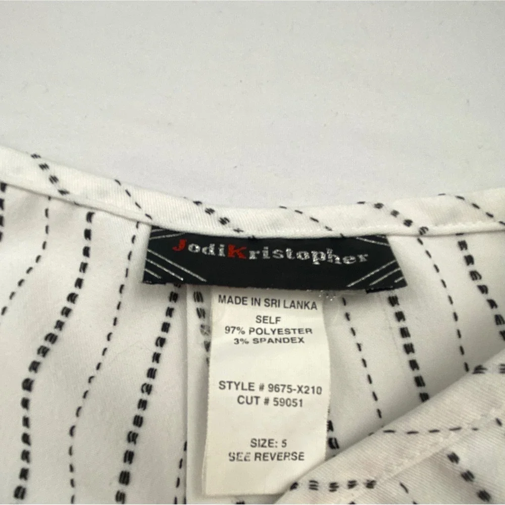 Jodi Kristopher White Black Dotted Stripe Ruffle Hem Mini Skirt Size 5 9675-X210